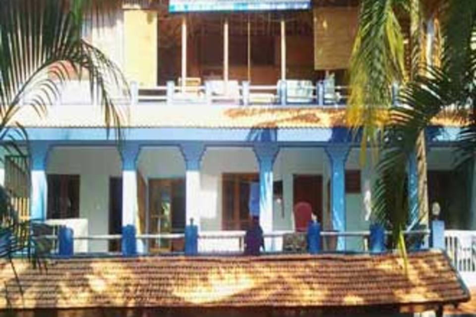 Blue Marine Beach Resort Varkala Esterno foto